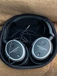 Audio Technica Active Noise Cancelling Headphones ATH-ANC7B Corded Case Quiet. Fixed Price $25.00.