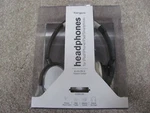 Targus TA-42HP-WHT Swivel Ear Cups Headphones With In-line Mic & Volume Control. Fixed Price $26.98.