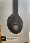 Bose Quietcomfort 35 Over The Ear Wireless Headphones - Black. Fixed Price $83.00.