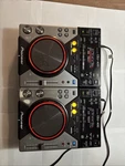 Pioneer CDJ-400 Pair Digital Player Turntable CDJ400 MP3 Usb. Fixed Price $436.36.