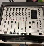Beheringer Dj Mixer Dx 1000 / Profess Numark Cdn 25 Dual Player. Fixed Price $350.00.
