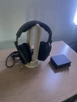 Sennheiser Hd 600 Open Back Over-ear Wired Headphones With Stand Pre-amp!. Fixed Price $250.00.