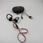 By Dr. Dre Powerbeats 2 Wireless In-ear Headphones Red Black. Fixed Price $16.20.