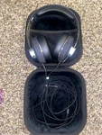 Floyd Rose Studio Quality Headphones With Built In Mic And 3D Sound FR52BK. Fixed Price $25.00.