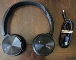 Sony MDR-ZX330BT On-ear Wireless Headphones Black *tested/working*. Fixed Price $14.99.