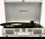 Crosley Cruiser Deluxe Portable Turntable CR8005D-WS Bluetooth Speakers White. Fixed Price $60.00.