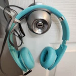 Monster Dna Headphone Wire Ear Teal. Fixed Price $35.00.