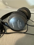 Sony MDR-CD160 Series Stereo Headphones Wired 3.5 Mm Over-ear Headband. Fixed Price $19.99.