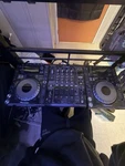Cdj 2000NX W/ Pioneer DJM-900 Nexus 4-CHANNEL Mixer. Fixed Price $2750.00.