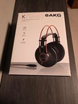 Akg K712 Pro Referance Studio Headphones - Black/orange. Fixed Price $237.83.